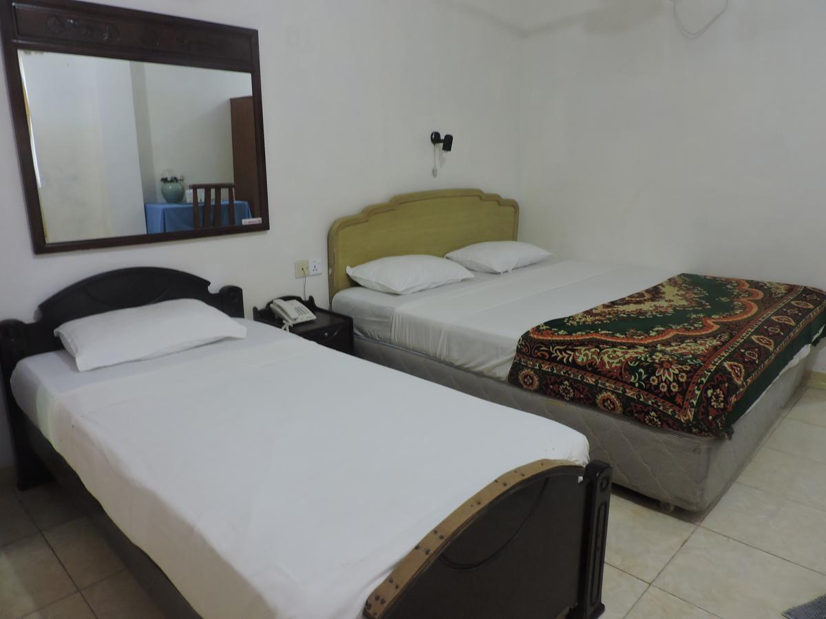 Green Park Beach Hotel Trincomalee Exterior foto